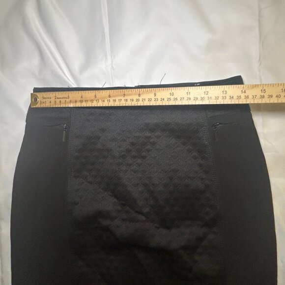 White House Black Market‎ Pull-On Skirt Textured Quilted Side Panels Black W 2 - Picture 6 of 12